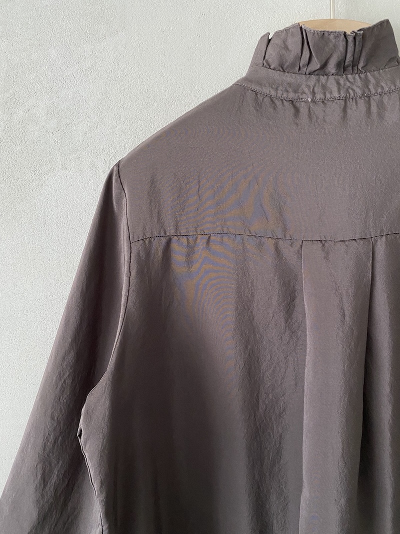 camicia marrone over in seta tinta in capo con ruches Shirt C Zero