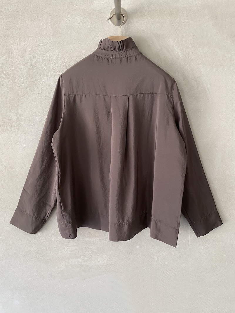 camicia marrone over in seta tinta in capo con ruches Shirt C Zero