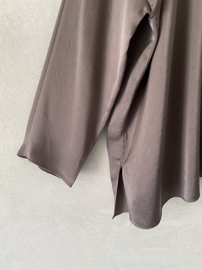 camicia oversize marrone in raso di seta elasticizzato Shirt C Zero