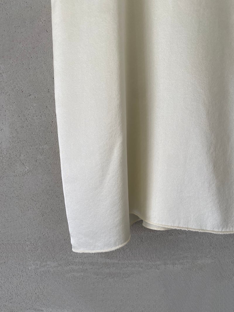 top bianco senza maniche in raso di seta elasticizzato Shirt C Zero