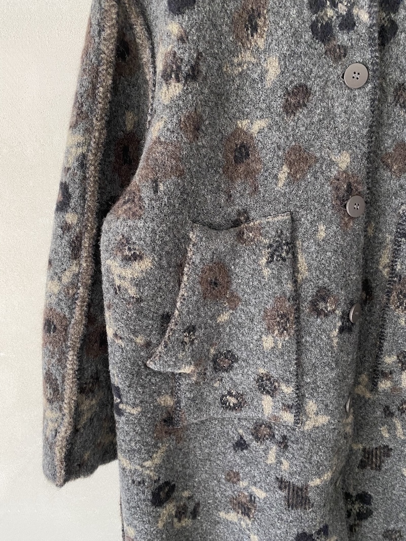 Cappotto reversibile grigio oversize in maglieria Boboutic
