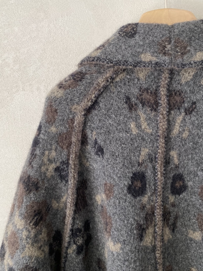 Cappotto reversibile grigio oversize in maglieria Boboutic