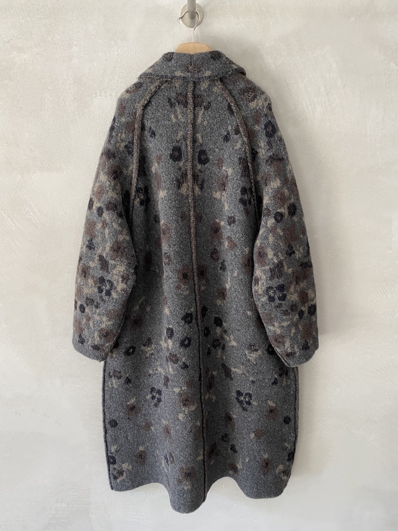 Cappotto reversibile grigio oversize in maglieria Boboutic