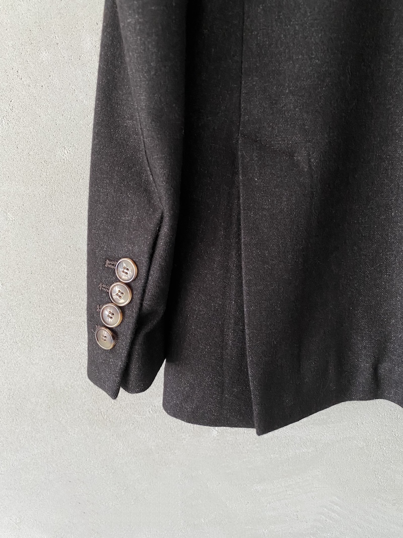 Giacca doppiopetto in lana leggera con effetto vissuto e revers a lancia colore antracite - KILTIE 3