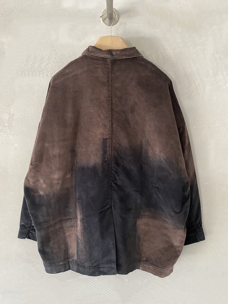 Giacca oversize in velluto di cotone dipinta a mano effetto sfumato colore fango - F CASHMERE 3