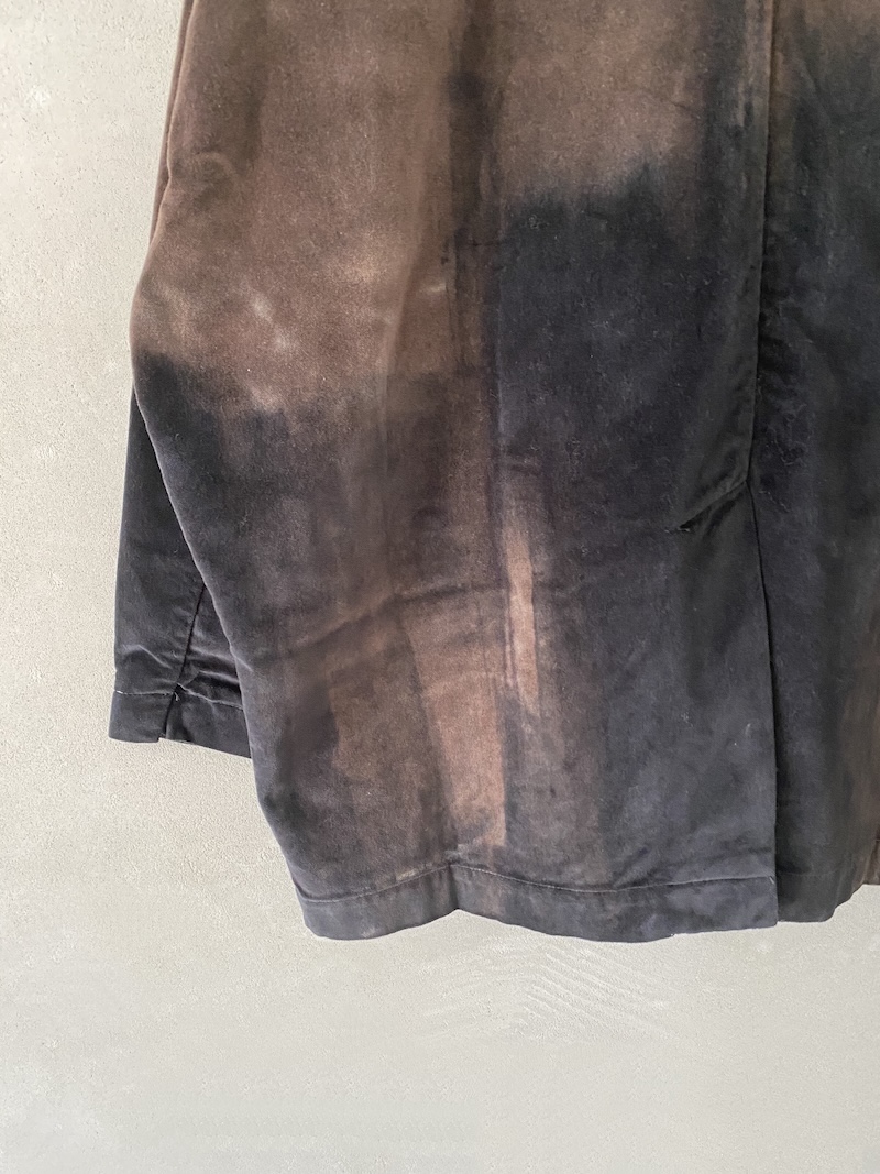 Giacca oversize in velluto di cotone dipinta a mano effetto sfumato colore fango - F CASHMERE 4