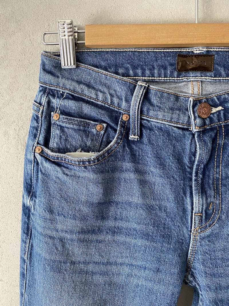 Jeans THE JINX HEEL in cotone elasticizzato con vita bassa e gamba svasata colore HRL - MOTHER 3