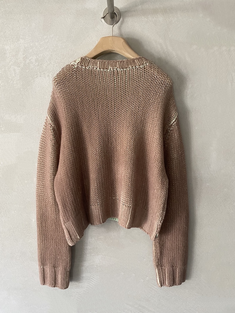 maglia beige over boxy in lana e cashmere con doppia tintura Alessandro Aste