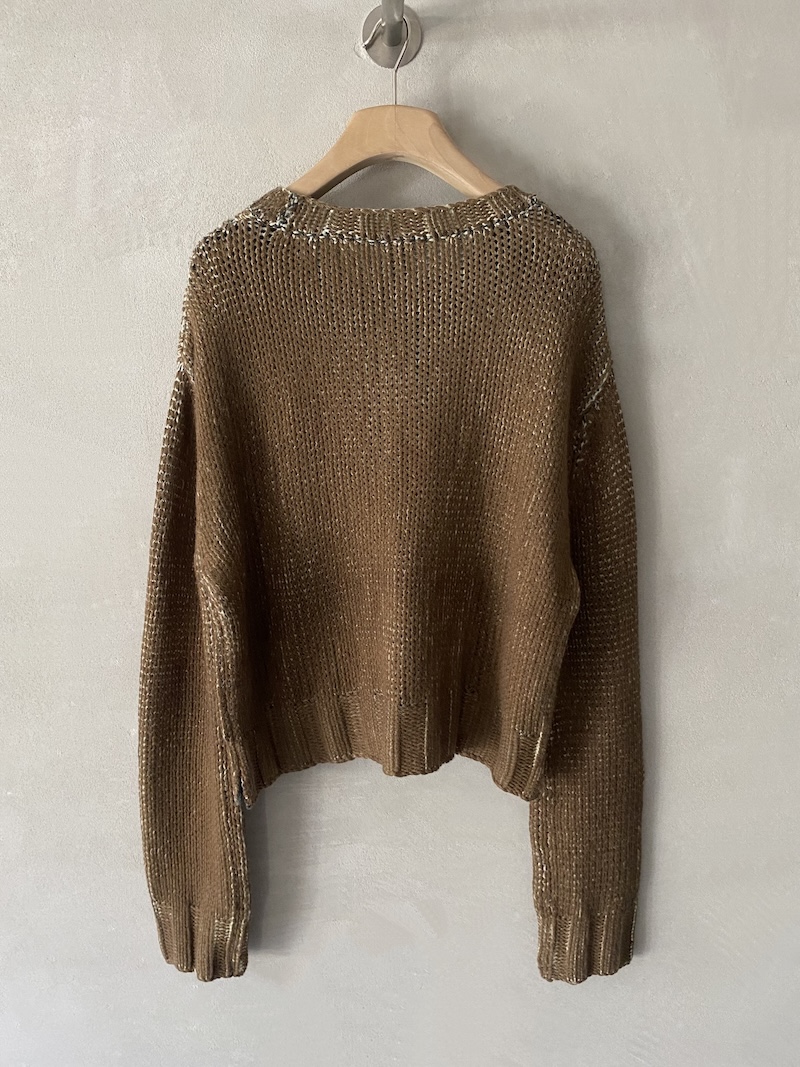 maglia senape over boxy in lana e cashmere con doppia tintura Alessandro Aste