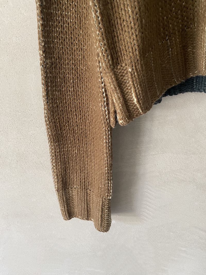 maglia senape over boxy in lana e cashmere con doppia tintura Alessandro Aste