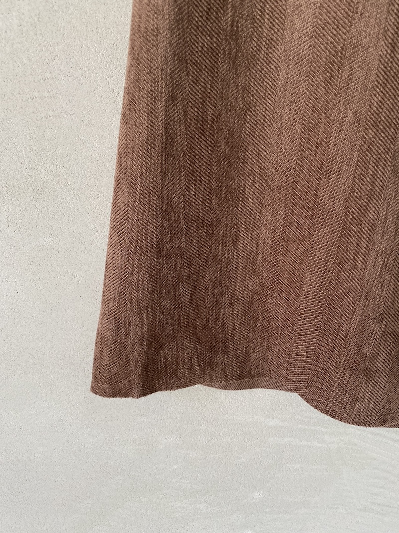 pantaloni marrone rosato a zampa in tessuto spigato elasticizzato Marina Lari