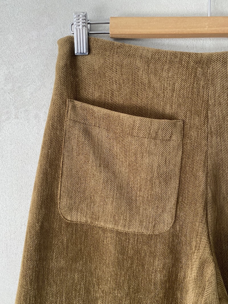 pantaloni senape a gamba larga in tessuto spigato elasticizzato Marina Lari